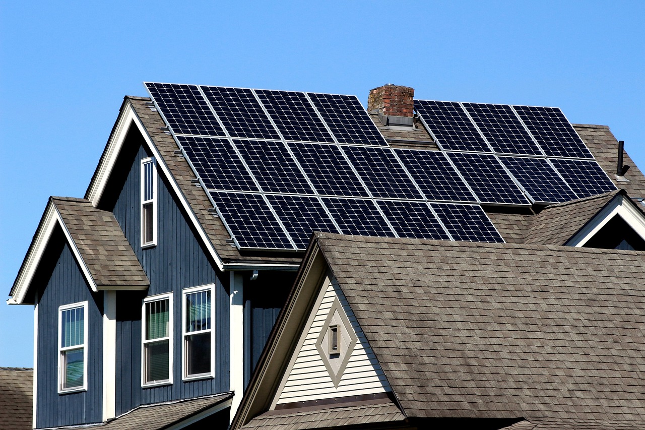 découvrez nos services d'installation solaire professionnelle pour maximiser l'efficacité énergétique de votre maison. profitez d'une énergie propre et renouvelable tout en réduisant vos factures d'électricité. contactez nos experts en installation solaire dès aujourd'hui pour une évaluation gratuite.