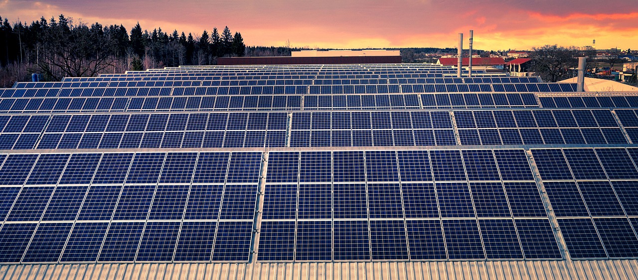 découvrez la technologie solaire thermique, une solution innovante pour capter l'énergie du soleil et la convertir en chaleur. idéale pour le chauffage de l'eau et des espaces, elle offre une alternative écologique et économique aux systèmes traditionnels. explorez ses avantages et son impact positif sur l'environnement.