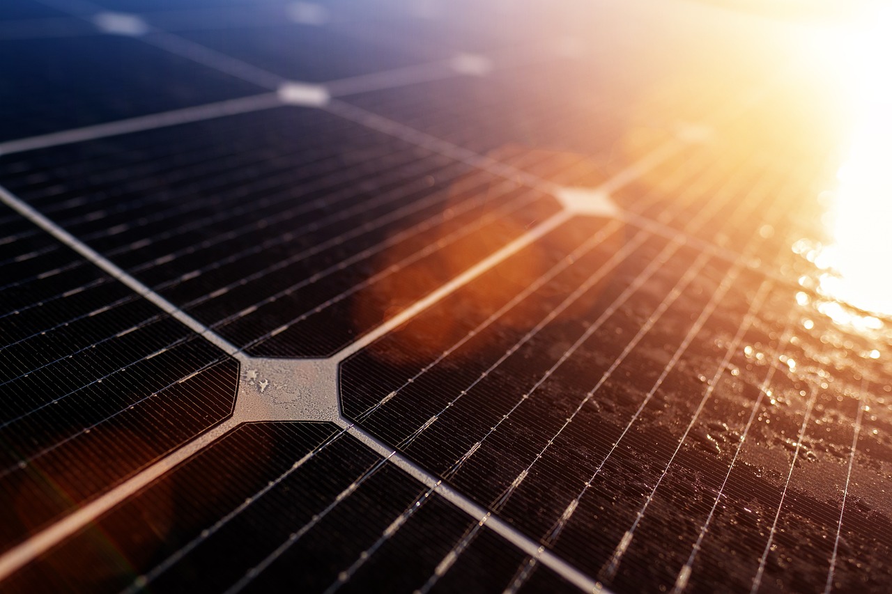découvrez comment les panneaux solaires urbains transforment les espaces citadins en sources d'énergie durable. optimisez votre consommation d'énergie tout en réduisant votre empreinte carbone grâce à des solutions innovantes adaptées à la ville.